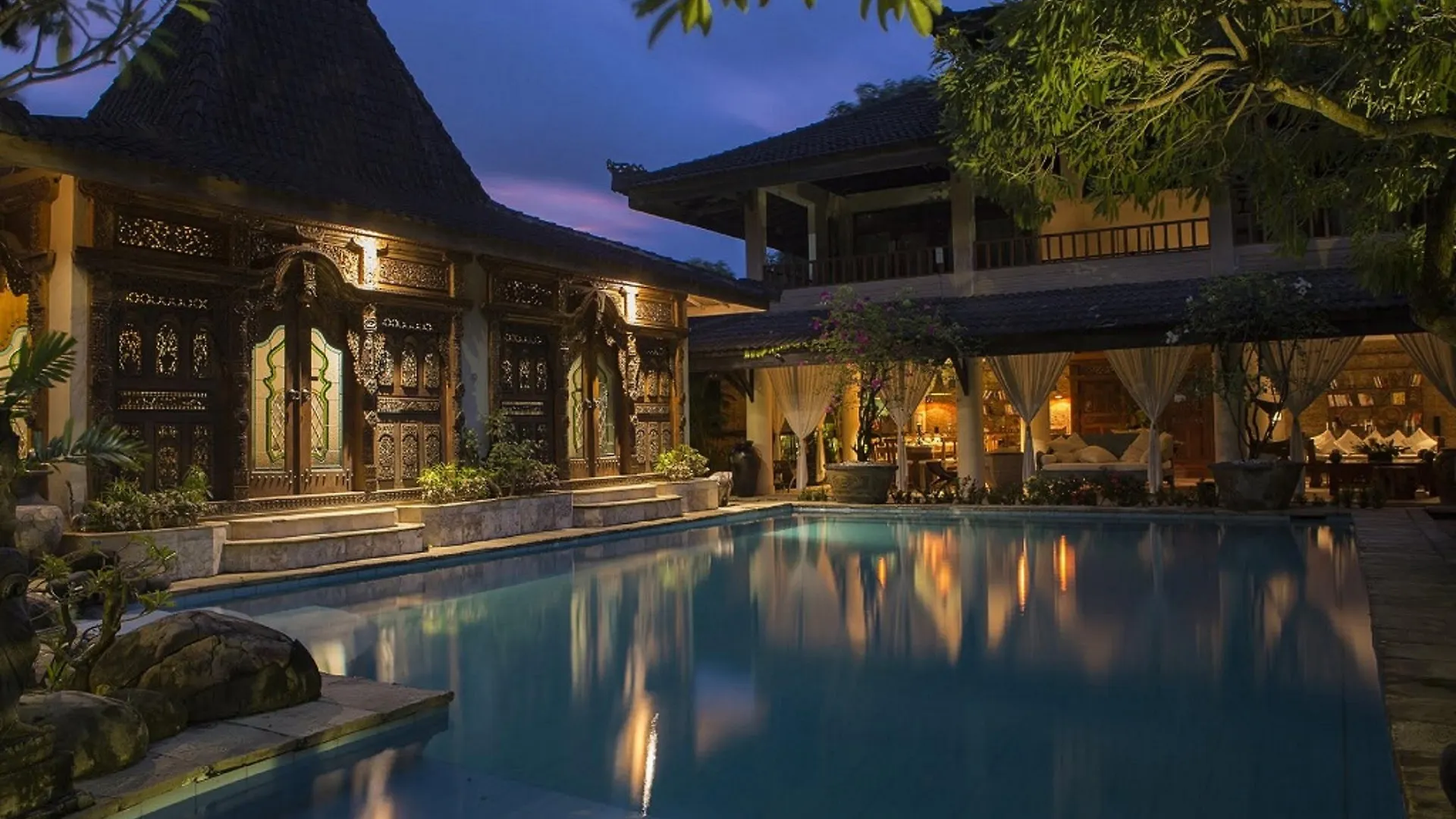 Bali Holiday Villas - Layla Legian
