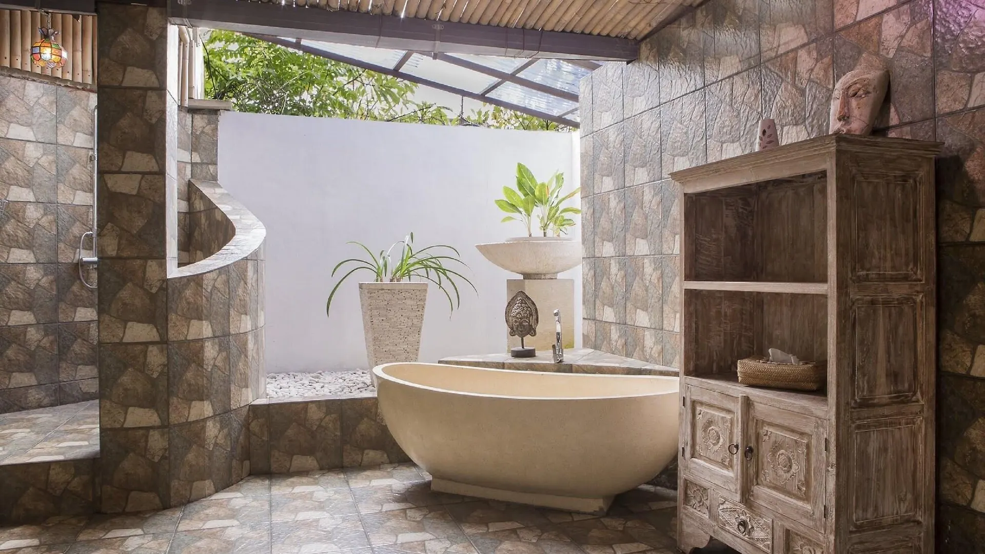 Bali Holiday Villas - Layla Legian