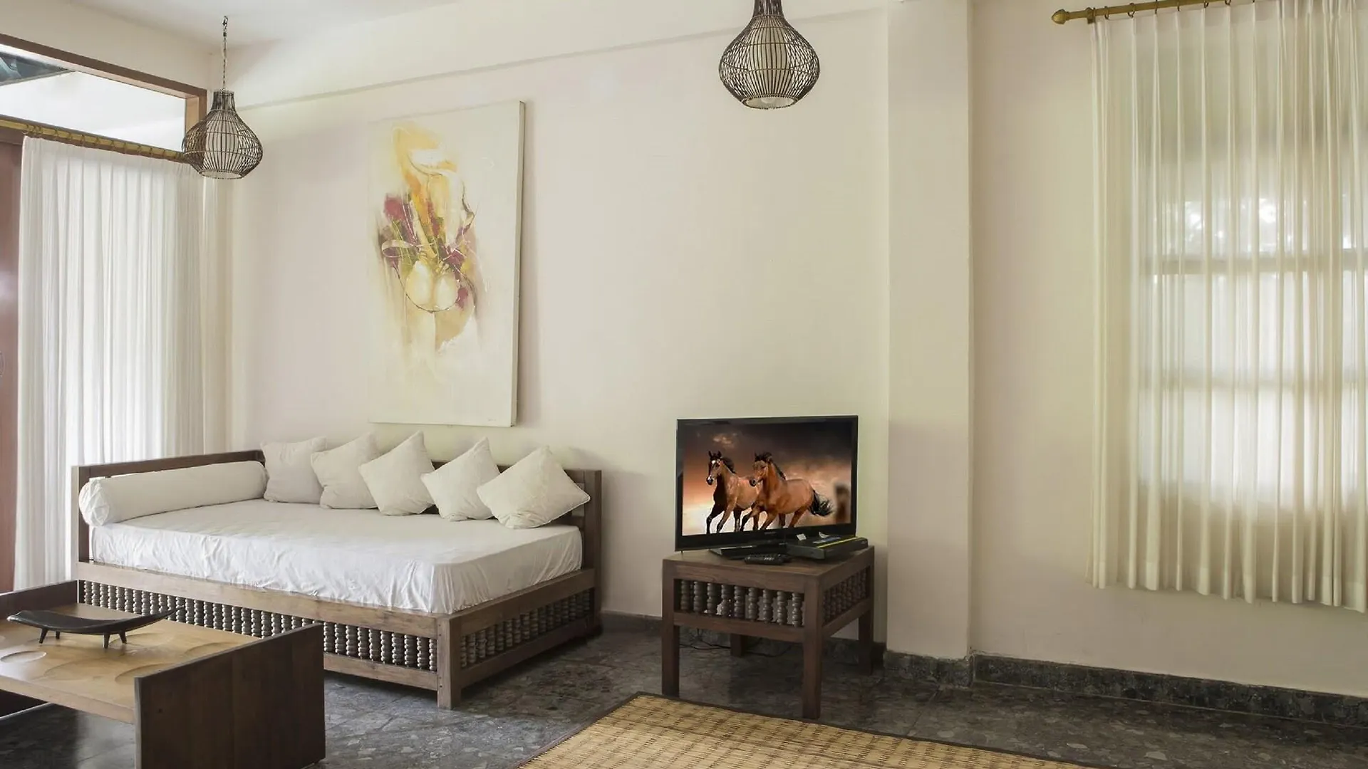Bali Holiday Villas - Layla Legian  0*, Legian (Bali)