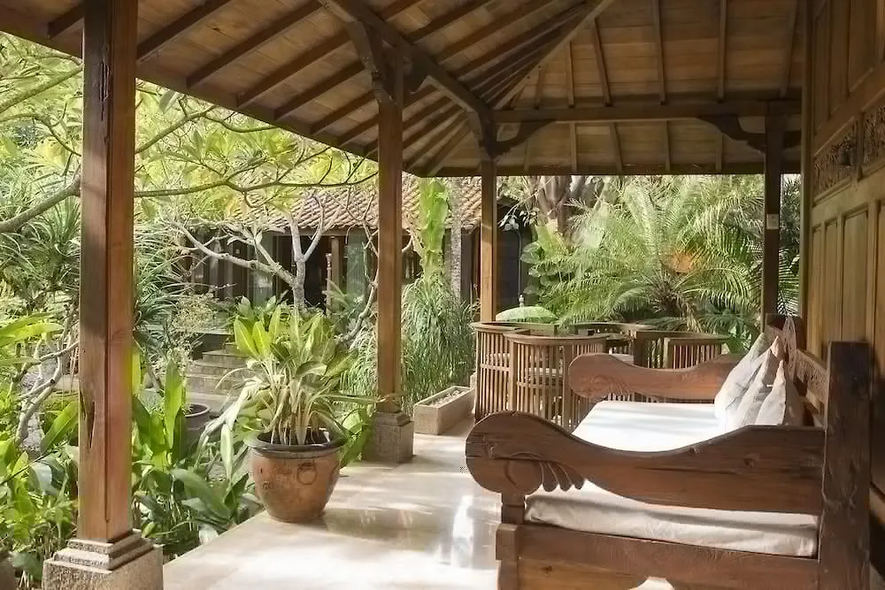 Bali Holiday Villas - Layla Legian